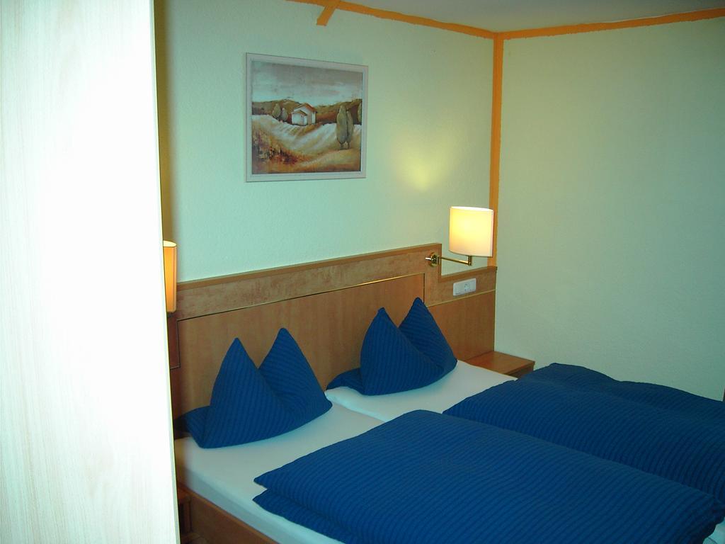 Hotel Hessisches Haus Rossdorf  Exteriér fotografie